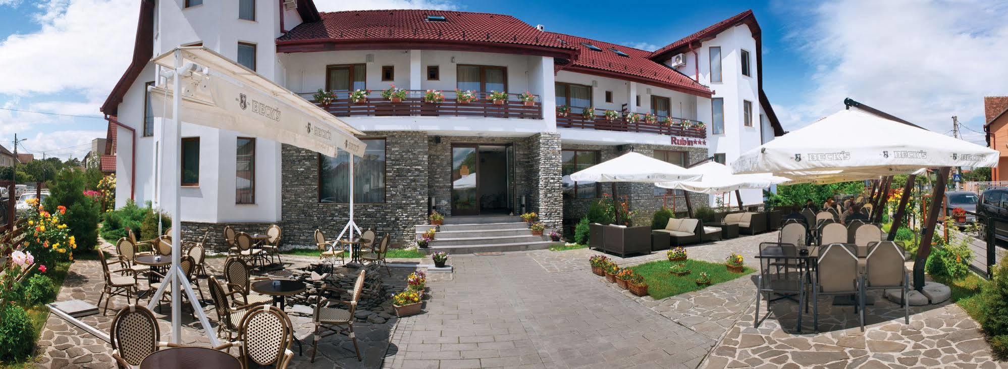 Rubin Hotel Sibiu Bagian luar foto